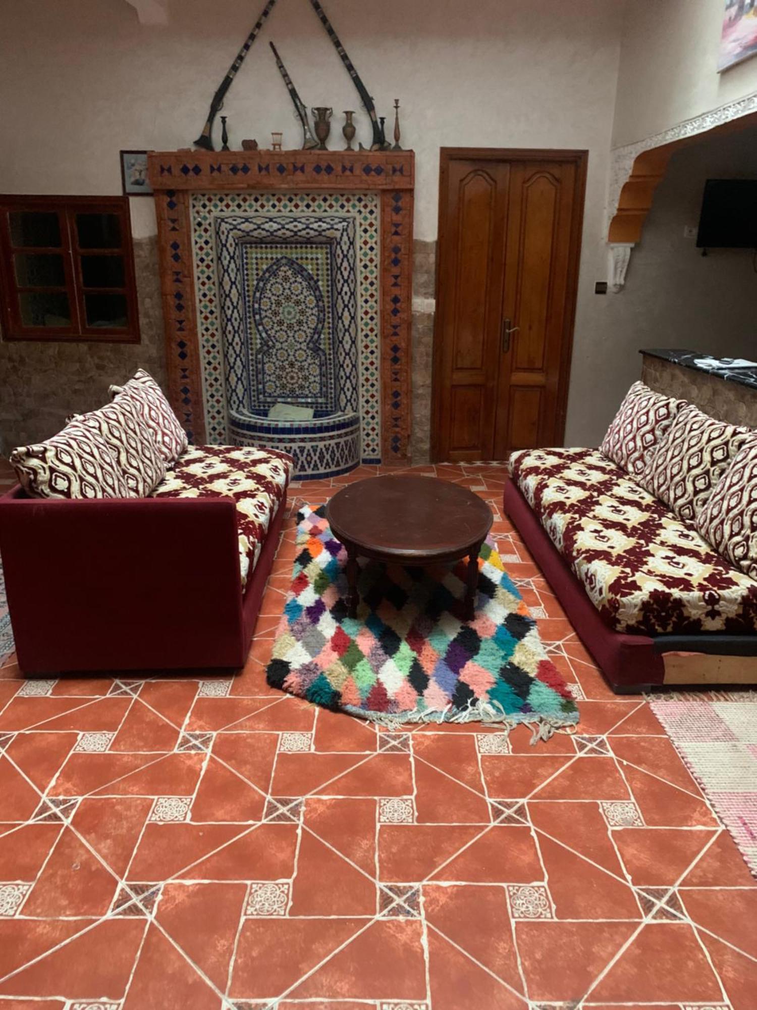 Zamrani Couette-café